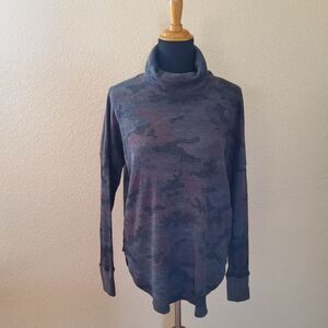 New Michael Stars Camo Turtle Neck Cowl Rib sweater Size M